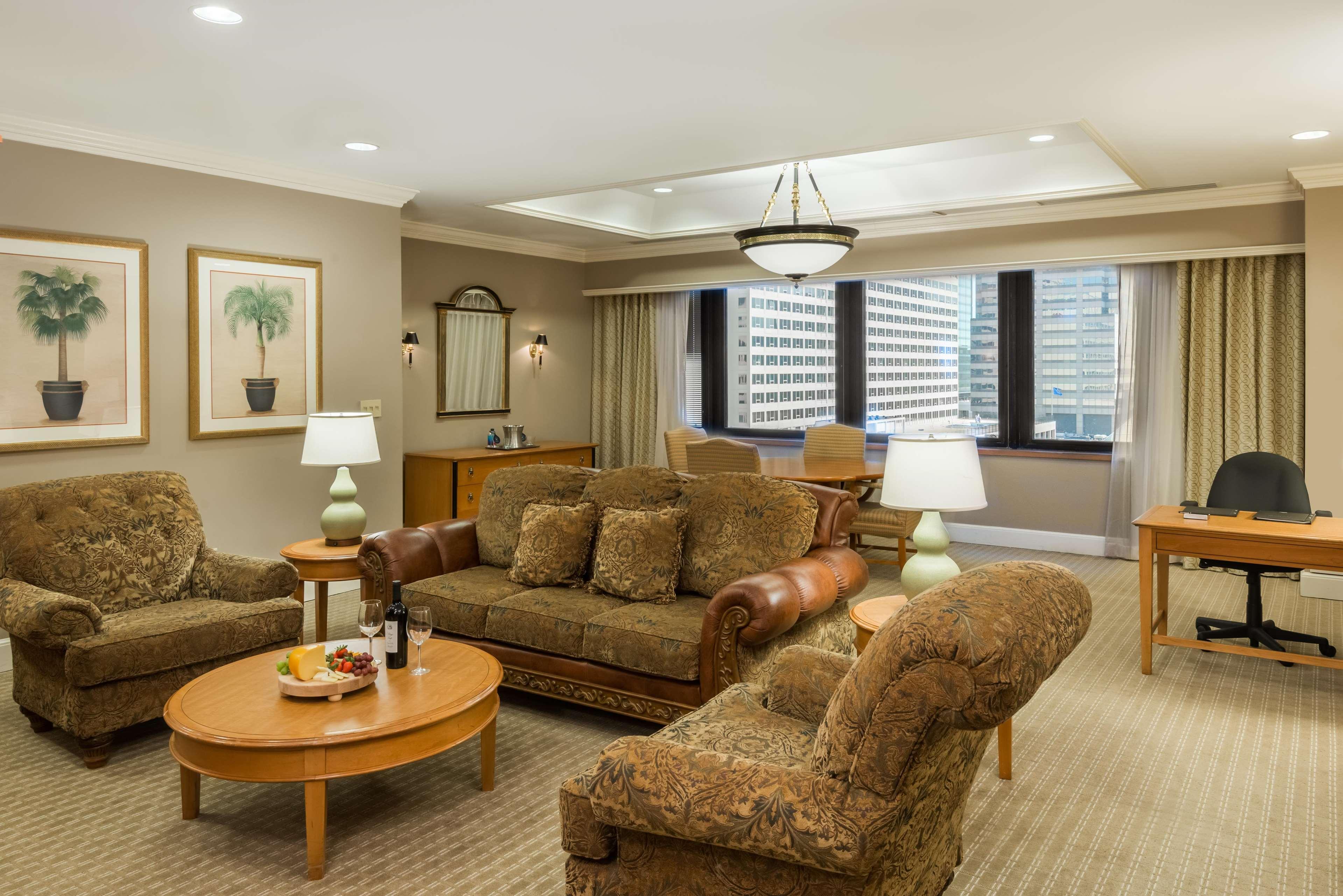 Hilton Indianapolis Hotel & Suites Εξωτερικό φωτογραφία