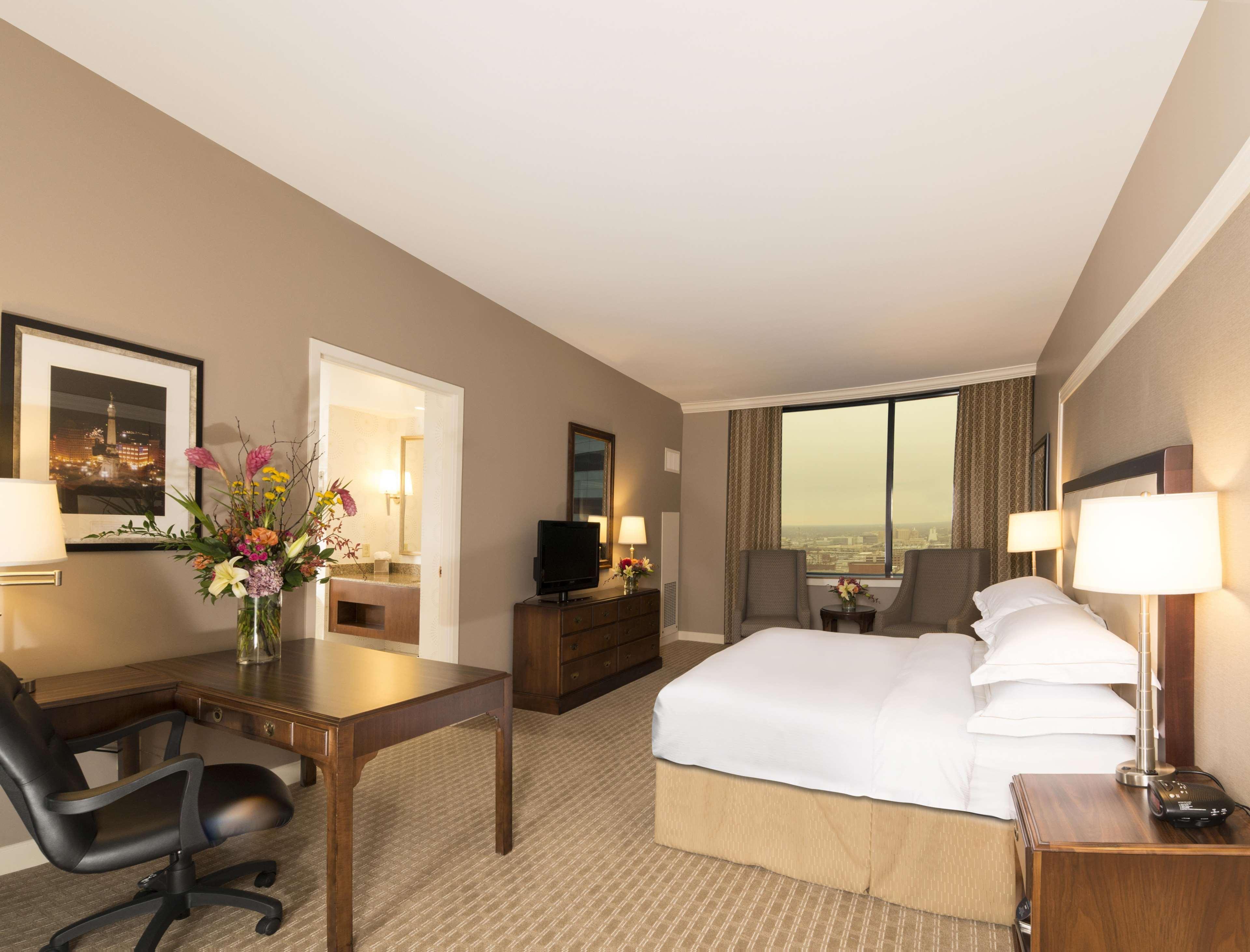 Hilton Indianapolis Hotel & Suites Εξωτερικό φωτογραφία